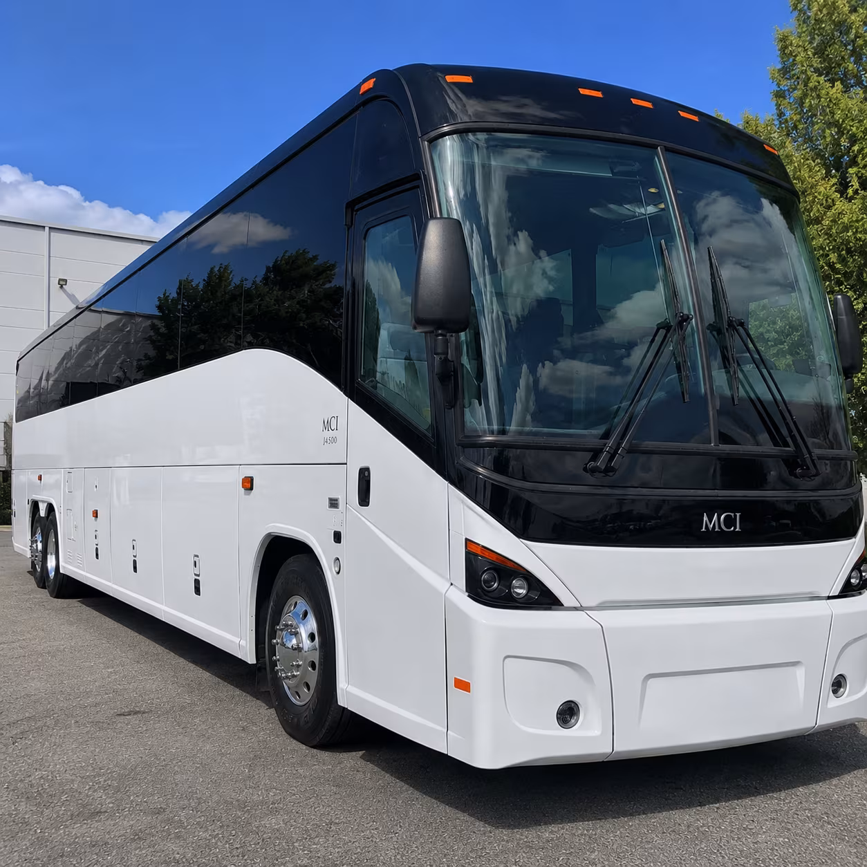 busrentalplymouth com connects you to shuttle options along every plymouth corridor